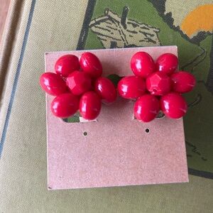 Vintage Cluster Clip Ons Earrings W. Germany 
Good Condition Righteous Red!